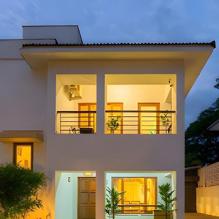 Eko Stay - Solace Villa I Charming Villa Close To Candolim Beach Exterior photo